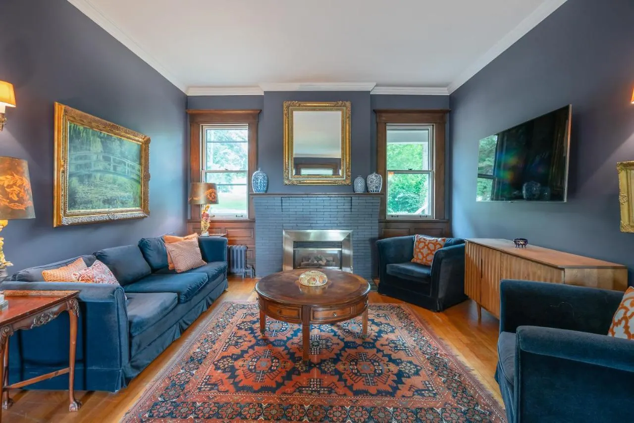 ***** Bed & Breakfast Lion'S Head B&B Niagara Falls Canada